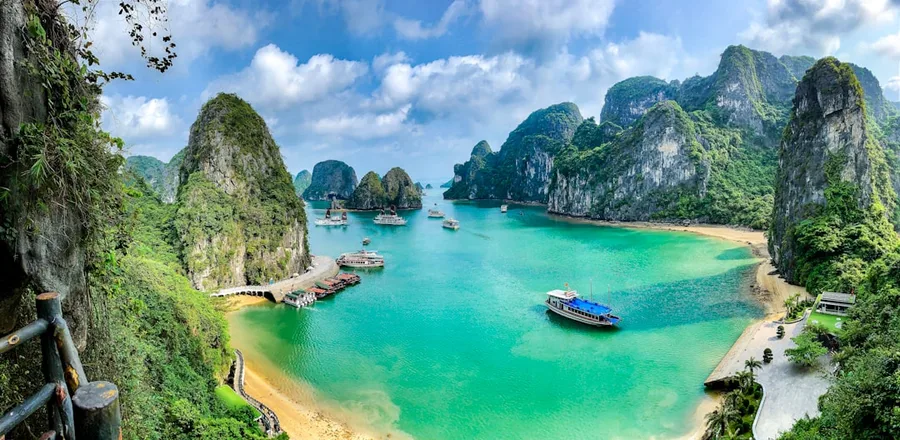 hidden fees budget airline hand luggage seat selection counter check-in China to Nha Trang Kos Greece