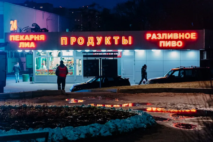 affordable street food kiosk Moscow Russia