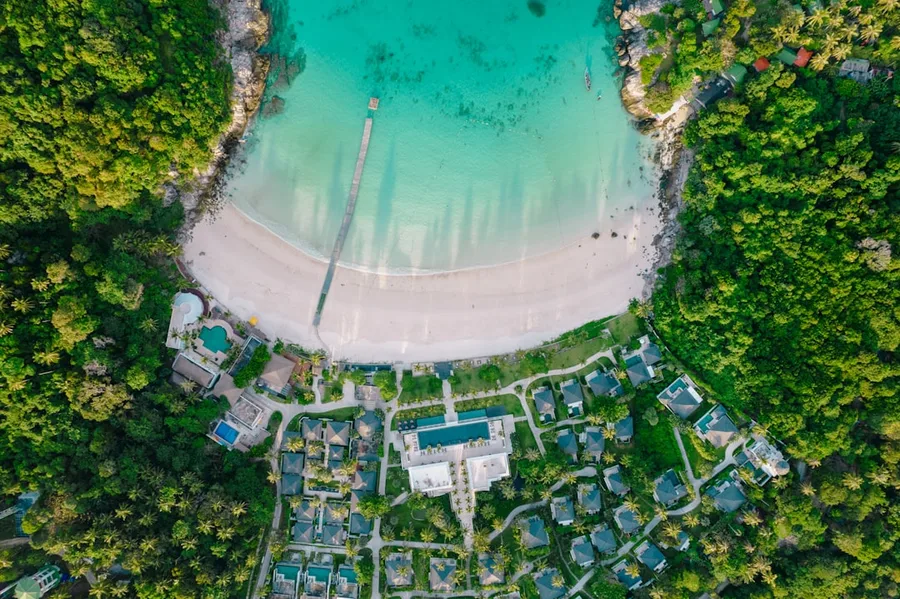 digital nomad working in condo Phuket Thailand