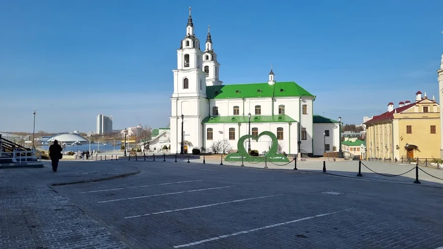 accessible ramp street food cafe Minsk Belarus disabled tourist budget