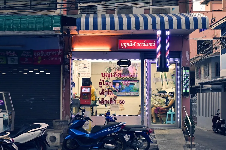 Phuket local e-wallet top up at 7-Eleven counter Thailand low cost