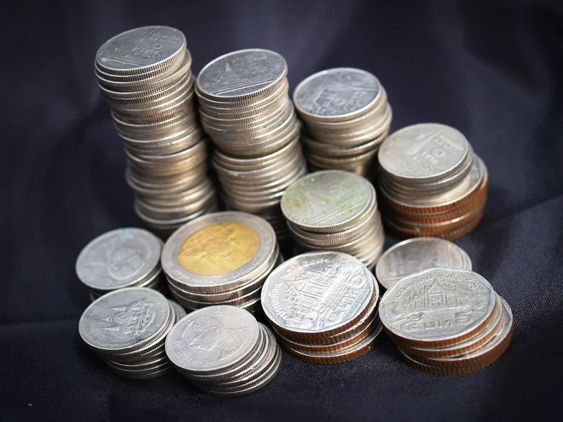 Thai baht tips restaurant Phuket Thailand