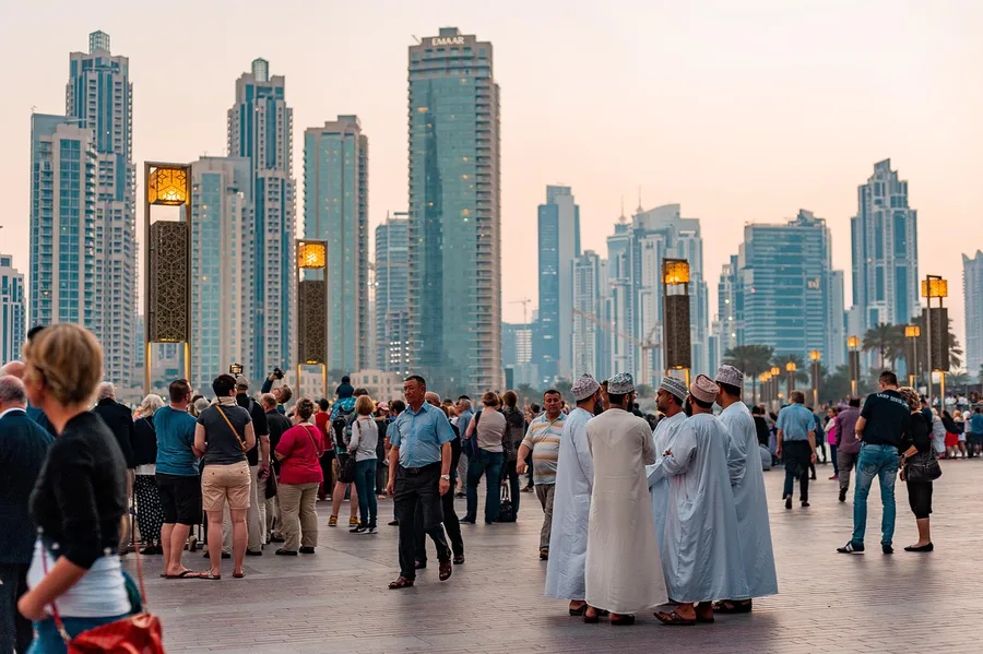 taxi with ski gear Dubai UAE senior traveler cost