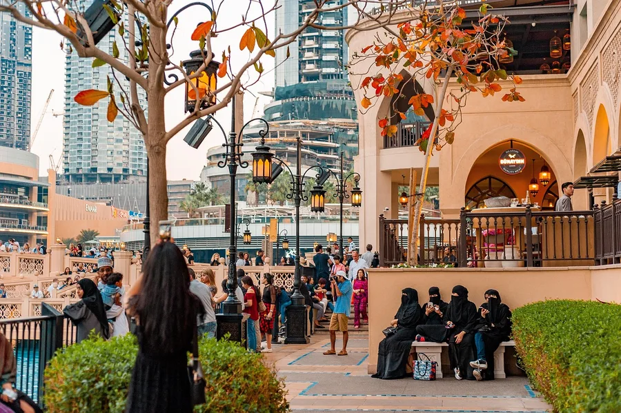 UnionPay card ATM withdrawal UAE Dubai senior traveler