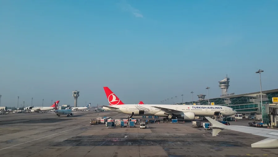 Istanbul Turkey Turkish Airlines free stopover hotel economy class