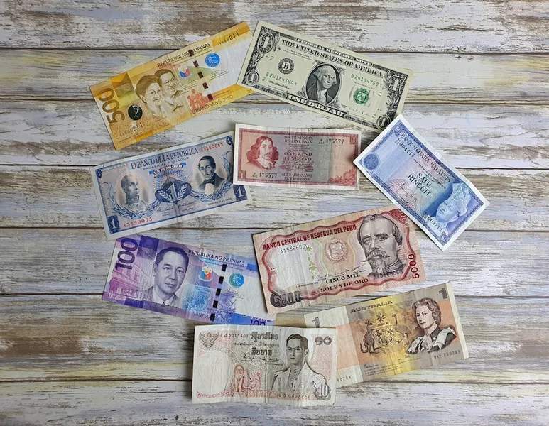 double currency conversion scam RUB USD TRY diagram travel