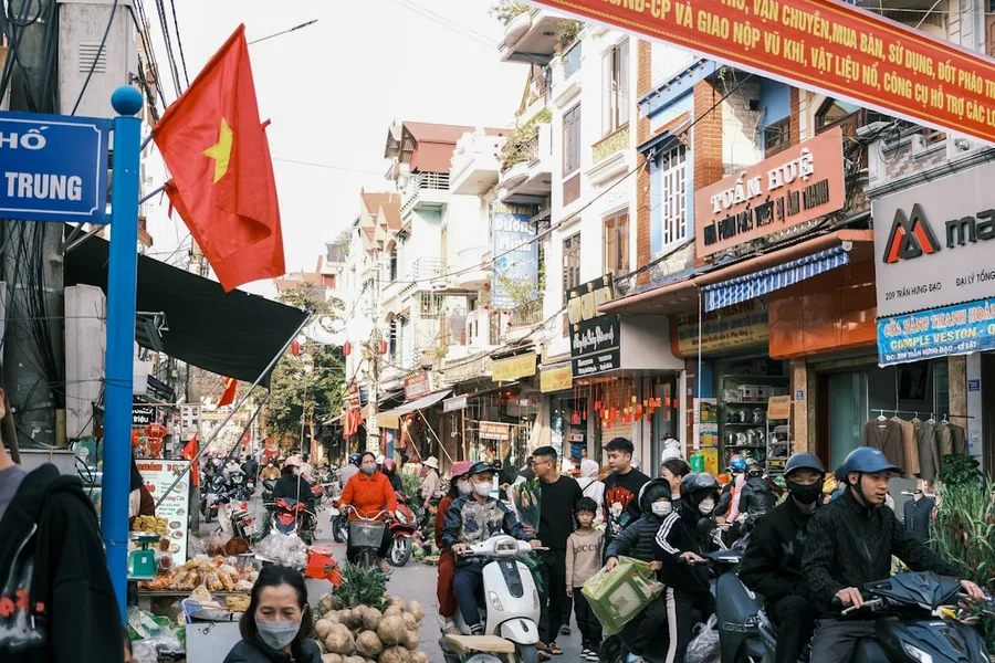 crypto payment USDT accepted sign Nha Trang Vietnam shop
