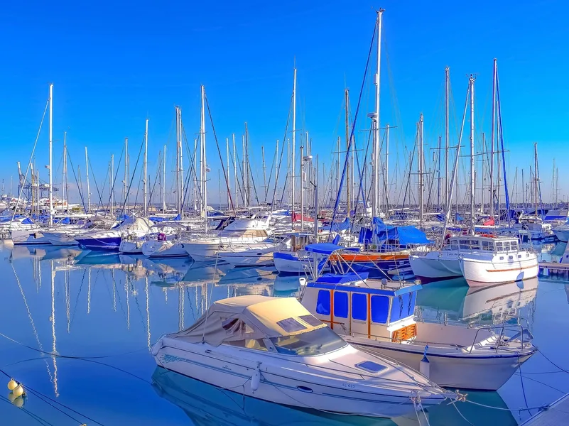 hidden service fees restaurant bill Larnaca Cyprus tourist