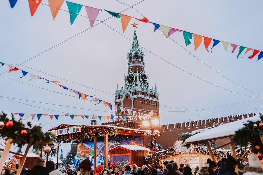 Moscow Danilovsky Market food court cheap lunch options Russia