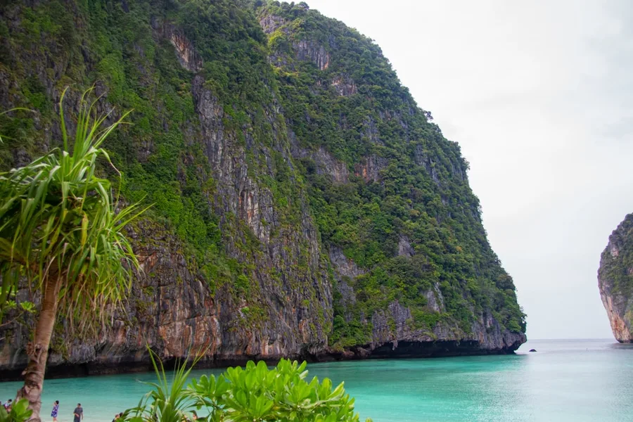airline miles loyalty program chart and calculator Phuket Thailand
