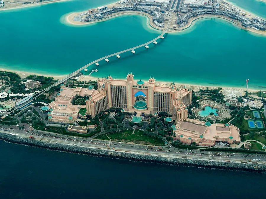 Тур в Дубай на 7 ночей: отель Golden Tulip Media Hotel за 66731₽ на двоих