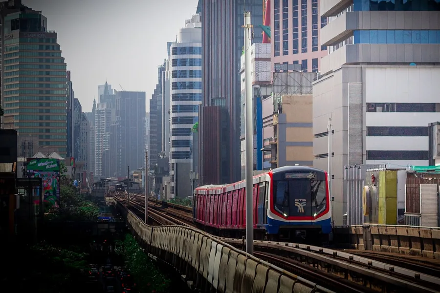 Bangkok BTS Skytrain mother with child