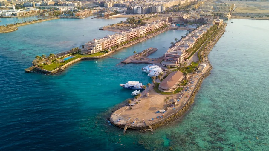 Last minute travel deal board Hurghada discounted hotels