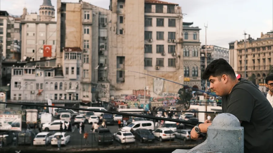 digital nomad working from Istanbul apartment