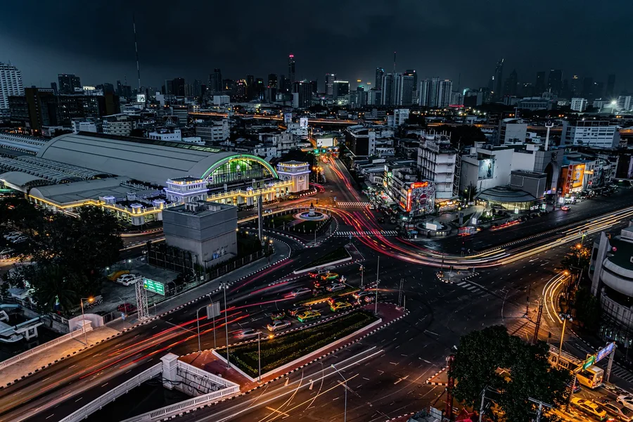 street photographer Bangkok Thailand low cost shooting