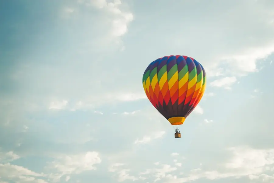 scam warning hot air balloon prepayment WhatsApp message