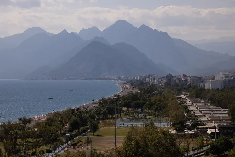 cheap minivan transfer from Antalya Airport Turkey family