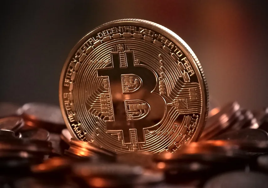 cryptocurrency card payment terminal at Maldives resort Kotor Montenegro