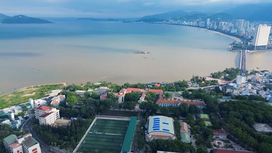 co-working space or cafe with fast internet Nha Trang Vietnam