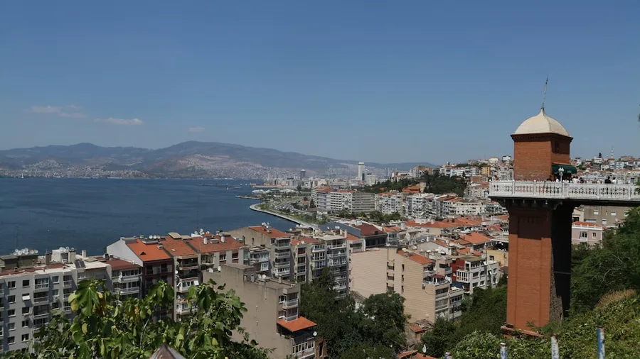 Direct booking from local owner via smartphone Antalya Turkey