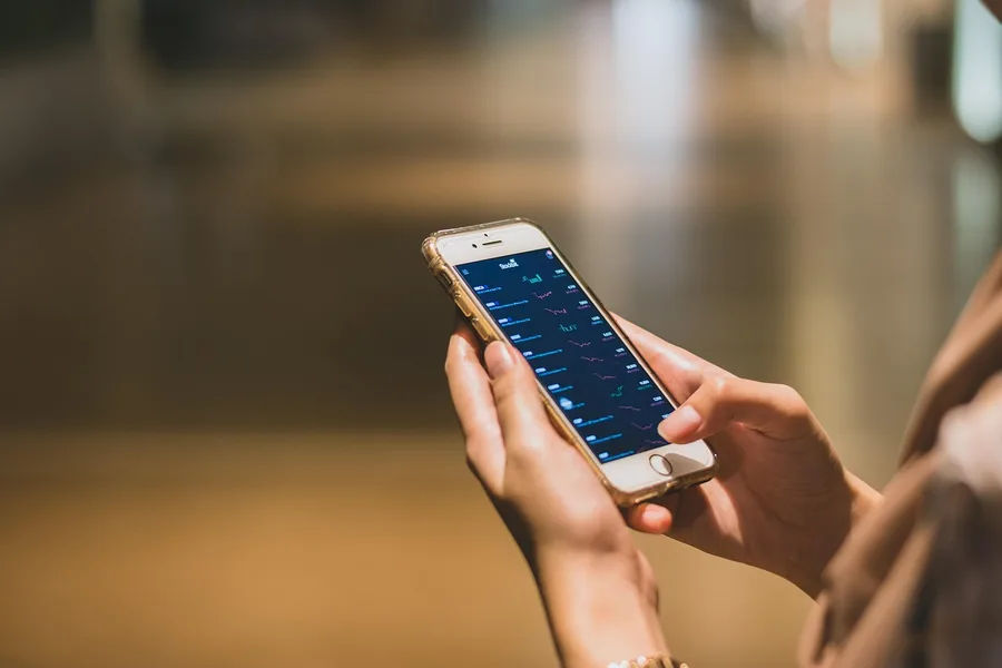 crypto payment for airline ticket on mobile app with stablecoins Istanbul Turkey