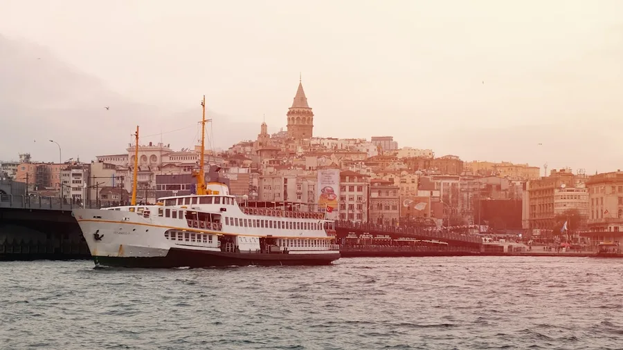Turkish family-friendly restaurant near Eminonu ferry port 2026 Istanbul Turkey